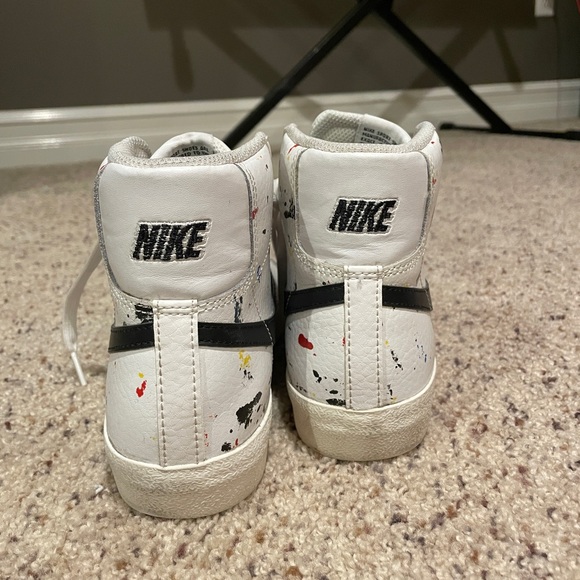 Nike Blazer Mid 77 Splatter High-Top Sneakers - Picture 2 of 5